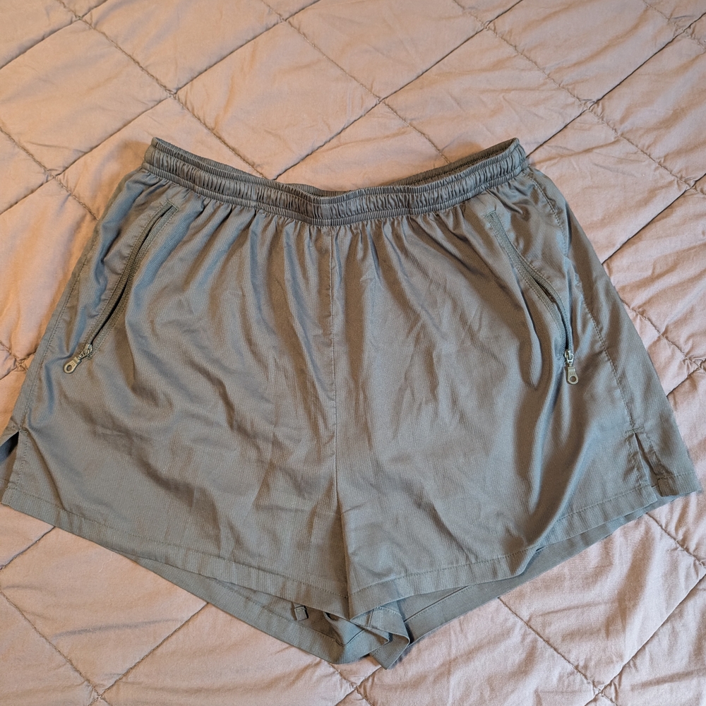 Gazelle Short
